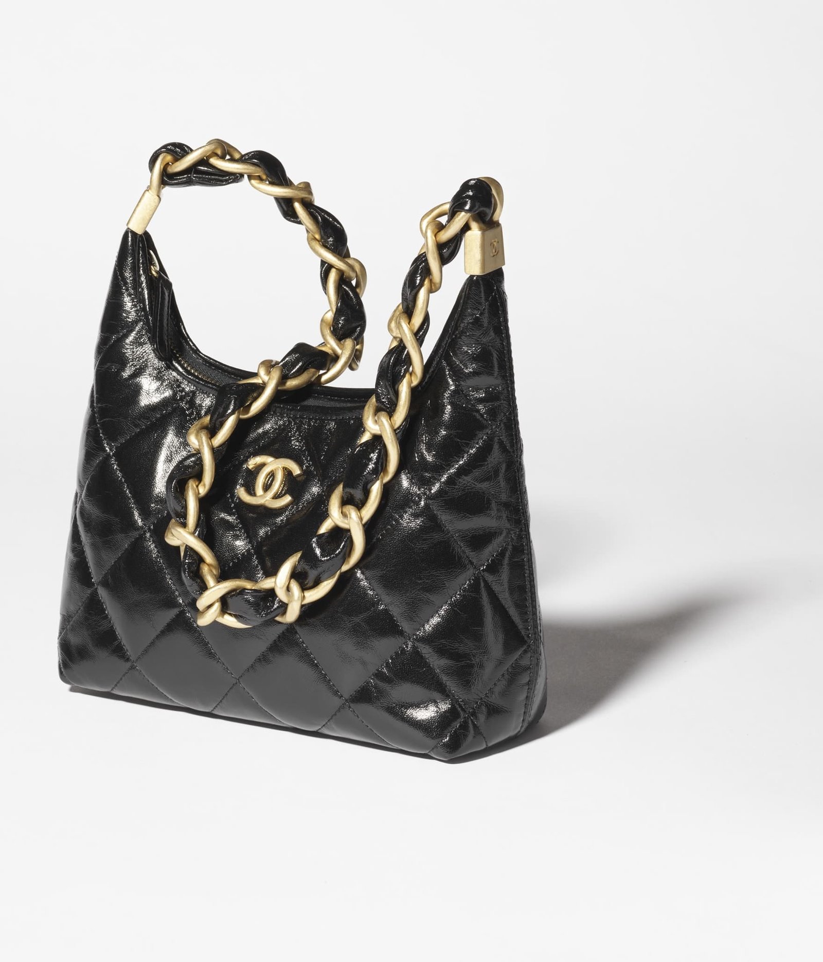 chanel-small-hobo-bag-3