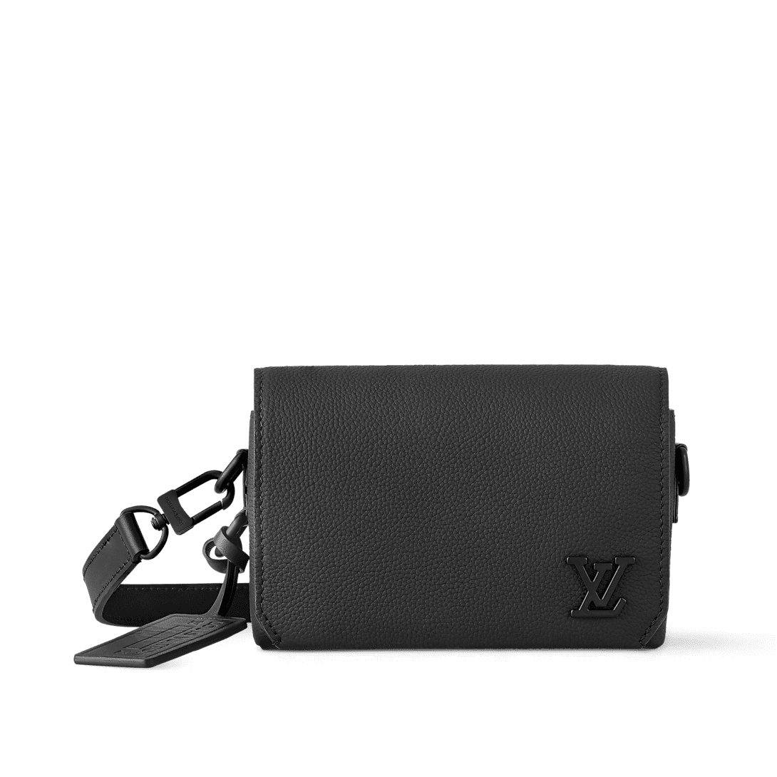 louis-vuitton-m82085-fastline-wearable-wallet