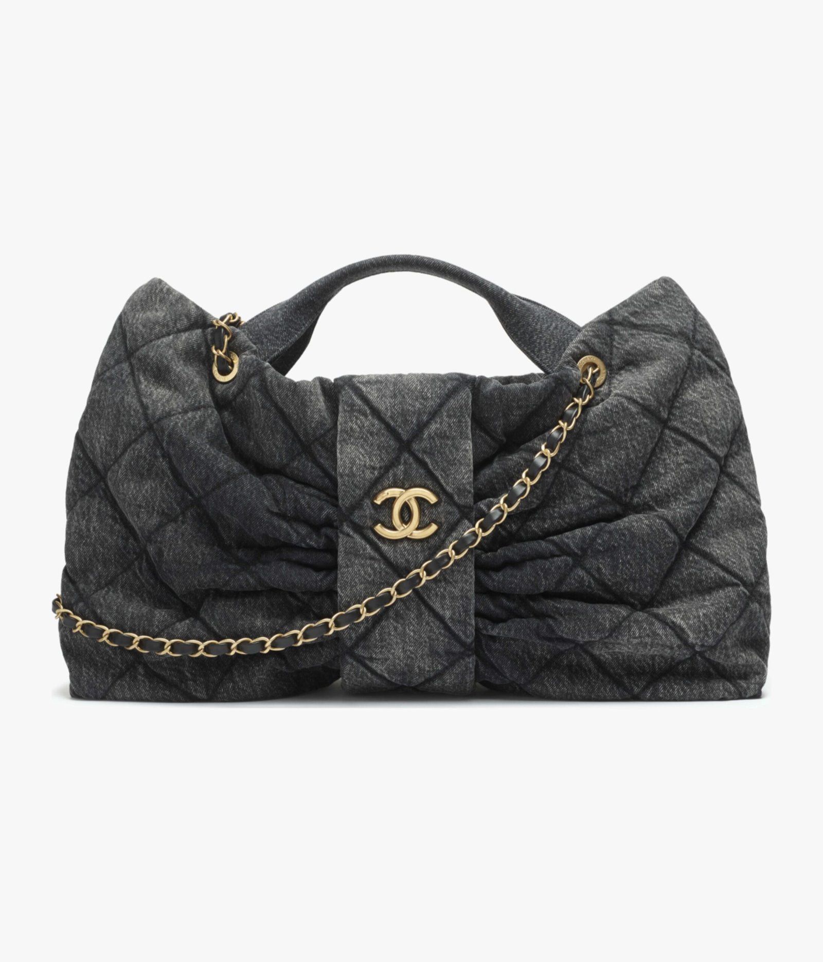 chanel-fall-winter-2025-26-maxi-bow-bag