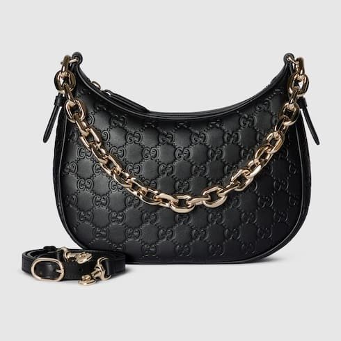 gucci-gg-emblem-medium-shoulder-bag-3